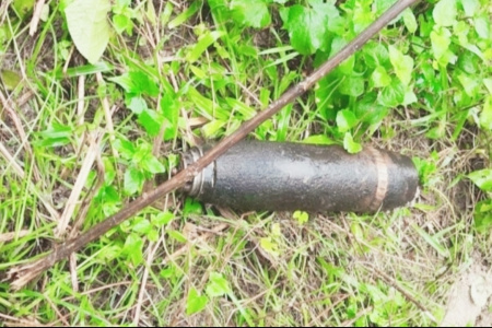 পঞ্চগড়ে করতোয়া নদীতে বালু তোলার সময় মর্টার শেল উদ্ধার