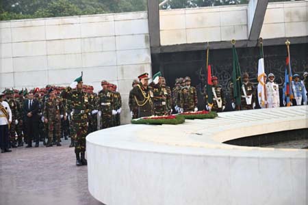 রাষ্ট্রীয় মর্যাদায় গার্ড অব অনার