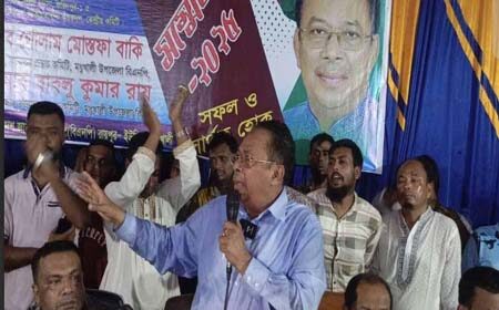নির্যাতিত নেতাকর্মীরাই অগ্রাধিকার