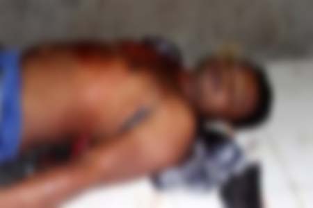 যুবককে খুন