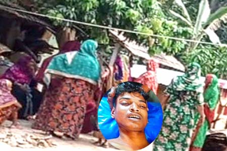 মায়ের উপর অভিমান