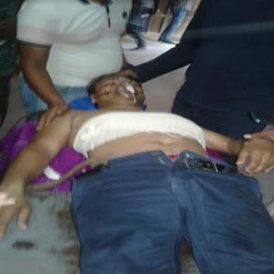 শ্রমিকনেতা গুলিবিদ্ধ