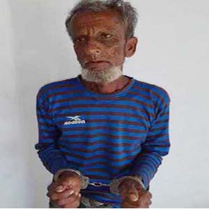 আপত্তিকর অবস্থায় দেখে হত্যা