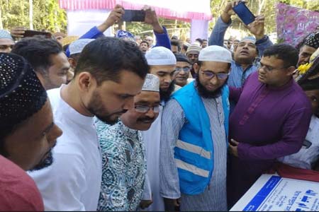 নড়াইলের কর্মচন্দ্রপুর জামে মসজিদের উদ্বোধন করলেন জাতীয় সংসদের হুইপ মাশরাফি 