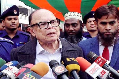 গণভোটে ‘হ্যাঁ’