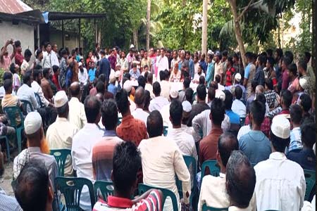 সালথার চৌধুরী বাড়িতে নৌকার নির্বাচনী উঠান বৈঠক অনুষ্ঠিত