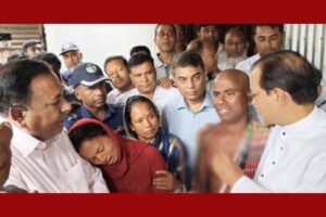 লালমনিরহাটের নিহত নন্দিনীর বাড়িতে প্রধানমন্ত্রীর নির্দেশে ছুটে গেলেন ত্রাণমন্ত্রী