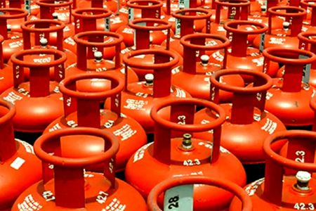 আজ নতুন দাম ঘোষণা হবে এলপিজির