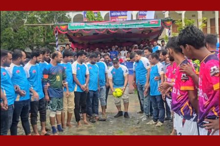 প্রধানমন্ত্রীর দিকনির্দেশনায় খেলার মাঠগুলোকে উপযোগী করা হবে – এমপি খোকন তালুকদার