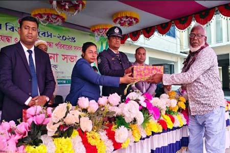 কোটালীপাড়ায় বীর মুক্তিযোদ্ধাদের সংবর্ধনা
