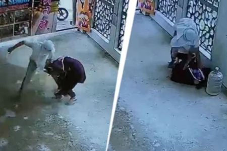 ৩০ সেকেন্ডে ৩৪ বার ছুরিকাঘাতে শিক্ষিকা নিহত
