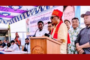 মধুপুরের আদিবাসী অধ্যুষিত এলাকার উন্নয়নে কাজ করার আশ্বাস টেলিযোগাযোগ মন্ত্রীর