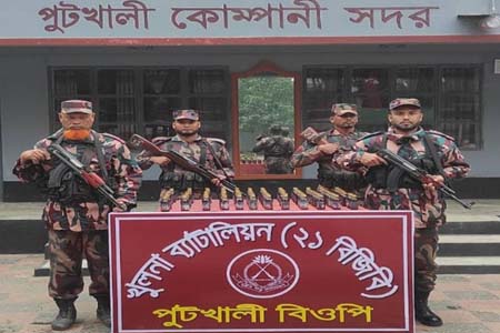 ১০৭ বোতল WINCEREX সিরাপ উদ্ধার 