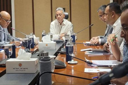 মূল্যস্ফীতি নিয়ন্ত্রণ ও পাচার হওয়া অর্থ ফেরতসহ ২১ প্রস্তাব ইআরএফের