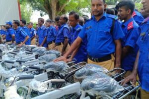 ১৩৭ গ্রাম পুলিশ নতুন বাইসাইকেল পেয়ে খুশি, প্রধানমন্ত্রীর প্রতি কৃতজ্ঞতা প্রকাশ