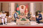 তিন বাহিনীর প্রধানদের সঙ্গে রাষ্ট্রপতির সাক্ষাৎ