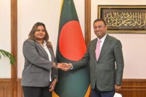 পররাষ্ট্র উপদেষ্টার সঙ্গে মালদ্বীপের হাইকমিশনারের সৌজন্য সাক্ষাৎ