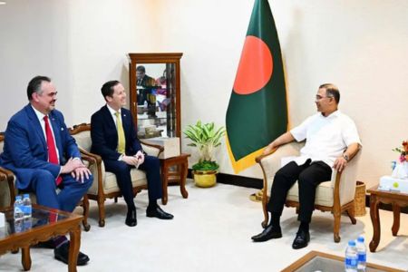 বাংলাদেশে স্থিতিশীলতা ফিরছে, বিনিয়োগে উৎসাহ দিচ্ছে যুক্তরাষ্ট্র