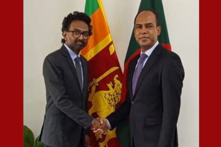 শ্রীলঙ্কায় বাংলাদেশের হাইকমিশনারের সাথে সার্ক কালচারাল সেন্টারের পরিচালকের সৌজন্য সাক্ষাৎ
