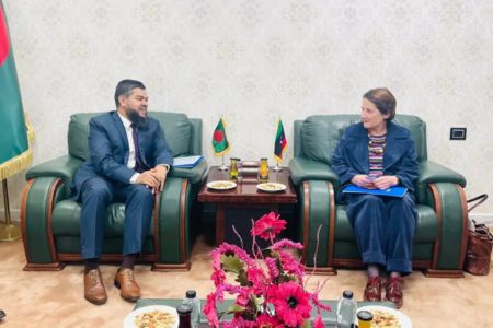 নিবন্ধিত বাংলাদেশিদের দ্রুত প্রত্যাবাসনে আইওএমকে অনুরোধ রাষ্ট্রদূতের