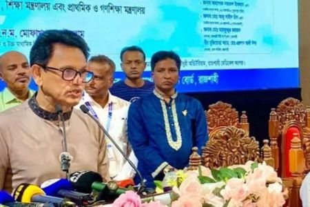 পরীক্ষাকেন্দ্রে সিসি ক্যামেরা বন্ধ থাকলে বুঝবো ‘ডাল মে কুচ কালা হ্যায়’ - শিক্ষামন্ত্রী