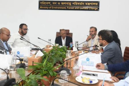 ইটভাটায় কোনোভাবেই কাঠ পোড়ানো যাবে না - পরিবেশমন্ত্রী