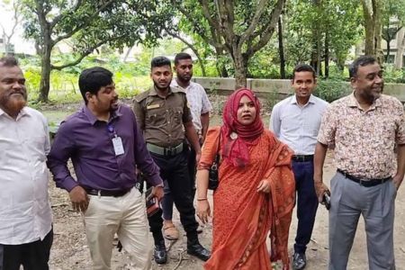 মধুখালী হাসপাতালে দালালমুক্ত পরিবেশ গড়তে ১০ আনসার সদস্য নিয়োগ