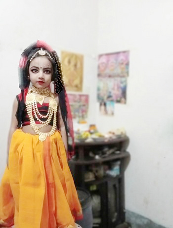এ ‘রাধা’ আসলেন কোথা হতে?