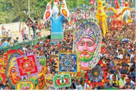 'আমরা তো তিমিরবিনাশী' স্লোগানে এবারের বাংলা নববর্ষের মঙ্গল শোভাযাত্রা