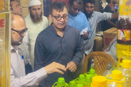 ভোজ্যতেলের সরবরাহ পরিস্থিতি স্বাভাবিকের পথে - বাণিজ্যমন্ত্রী