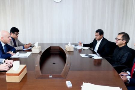 বাণিজ্যমন্ত্রীর সাথে ইতালির রাষ্ট্রদূতের সাক্ষাৎ