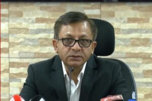 দেশে নতুন করে জ্বালানি তেলের দাম বাড়ানোর পরিকল্পনা নেই: বাণিজ্যমন্ত্রী