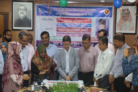 শ্রম ও কর্মসংস্থান মন্ত্রণালয়ে শেখ রাসেল দিবস উপলক্ষ্যে আলোচনা সভা ও দোয়া মাহফিল