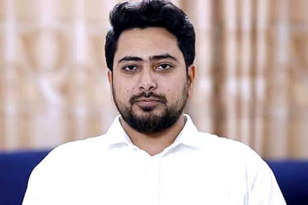 ঢাকা-১১ - এক কেন্দ্রে এগিয়ে নাহিদ ইসলাম