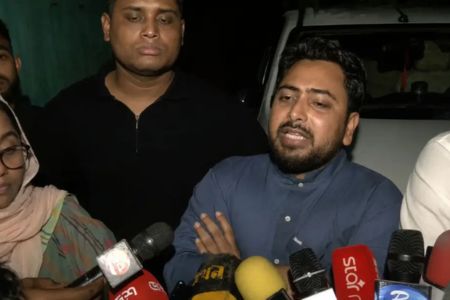এই সরকার স্বৈরাচারের পথেই হাঁটছে - নাহিদ ইসলাম
