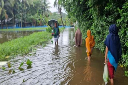 বন্যা পরিস্থিতি অবনতি