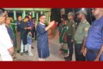 নড়াইল সদর থানা এলাকায় বিভিন্ন পূজামণ্ডপ পরিদর্শন করলেন এসপি আল মামুন শিকদার