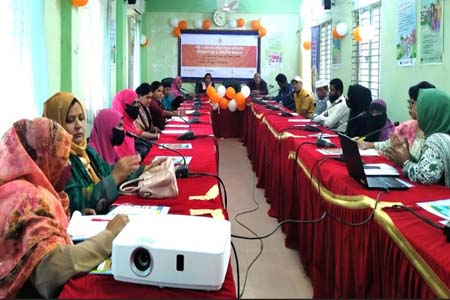 নারীর প্রতি সহিংসতা রোধে আগে নারীকে সচেতন হতে হবে