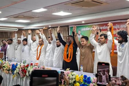 এনসিপিতে যোগ দিলেন মহিউদ্দিন রনি, ইসহাক সরকার-কন্টেন্ট ক্রিয়েটর কাফি