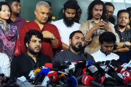 অতীতে কেউ ছাত্রলীগ করলেও এনসিপিতে যোগ দিতে পারবে যদি অপরাধী না হয় : নাহিদ ইসলাম