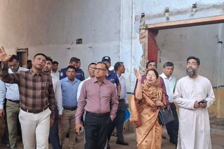 নীলফামারীতে বন্ধ টেক্সটাইল মিল তিন মাসে চালুর আশা বস্ত্র ও পাট প্রতিমন্ত্রীর