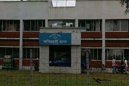 নোয়াখালীতে গরুর আক্রমণে বাবা-ছেলের মৃত্যু