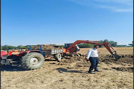 অবৈধ মাটি কাটায় অর্থদন্ড