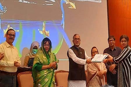 ওজোনস্তর সুরক্ষায় অঙ্গীকারবদ্ধ