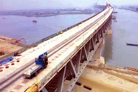 https://thenewse.com/wp-content/uploads/padma-bridge-road.jpg