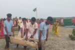 পাইকগাছায় ঘুর্ণিঝড় ব্যবস্থাপনা বিষয়ক মাঠ মহড়া ” সাগর পাড়ের জীবন যুদ্ধ ” অনুষ্ঠিত