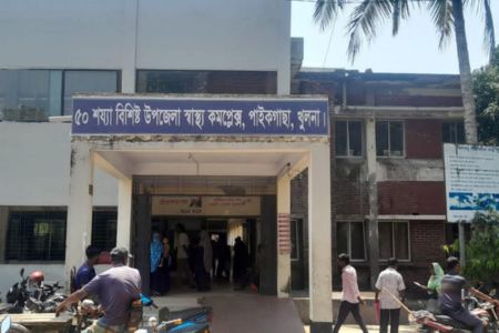 পাইকগাছা উপজেলা স্বাস্থ্য কমপ্লেক্সে চুরির ঘটনায় আটক -৩ ; সিসিটিভির সরঞ্জাম উদ্ধার