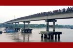 পাইকগাছায় কপোতাক্ষ নদে ডুবে যাওয়া কার্গোটি উদ্ধারে অভিযান শুরু