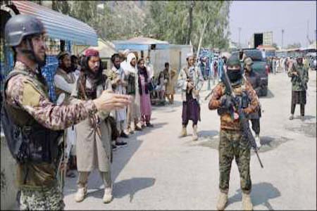 পাকিস্তান-আফগানিস্তান সীমান্তে গোলাগুলি