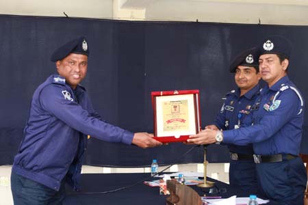 পঞ্চগড়ে শ্রেষ্ঠ থানা বোদা থানা 